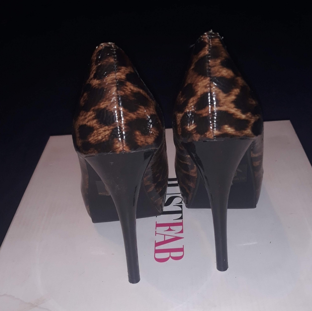 Cheetah Open-Toe Heels - Picture 6 of 7